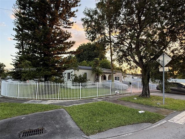 6300 NW 2nd St, Miami, FL 33126