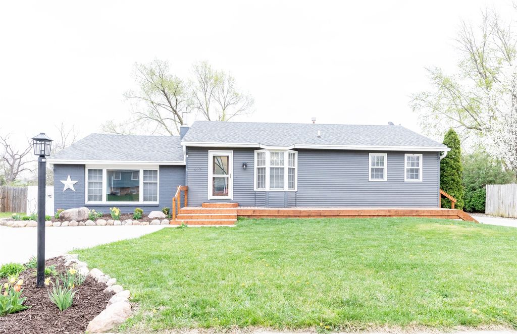 617 Roosevelt Street, Polk City, IA 50226