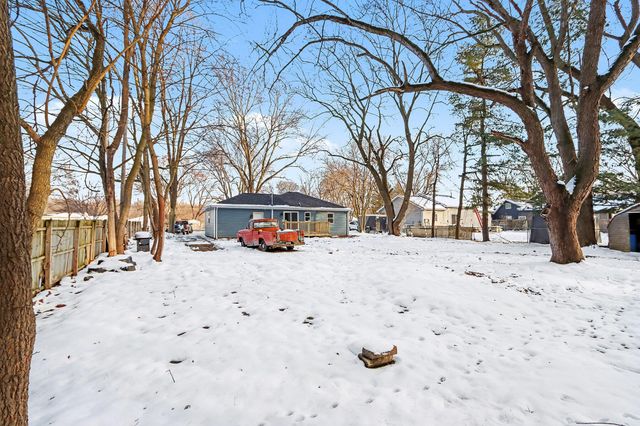 9624 S Sprinkle Road, Portage, MI 49002