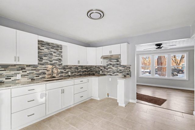 9624 S Sprinkle Road, Portage, MI 49002