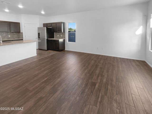 6555 E Brushback Loop, Tucson, AZ 85756