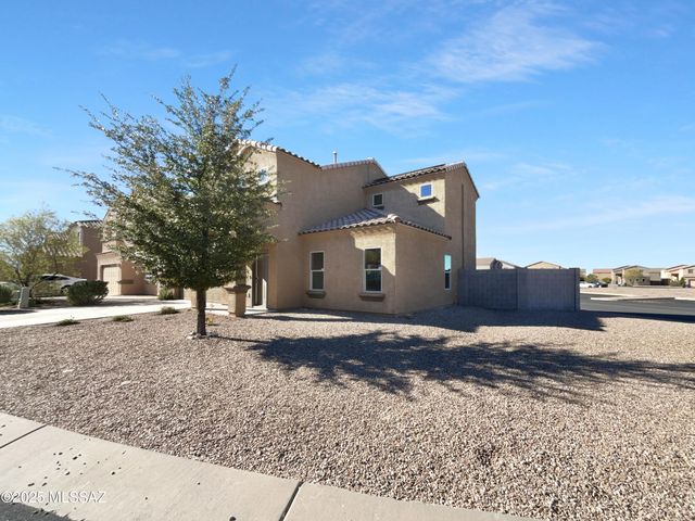 6555 E Brushback Loop, Tucson, AZ 85756