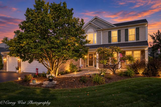 2872 Dartmouth Lane, West Dundee, IL 60118