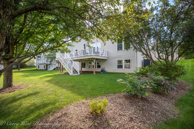 2872 Dartmouth Lane, West Dundee, IL 60118