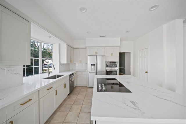 2106 Westshore Drive, Missouri City, TX 77459