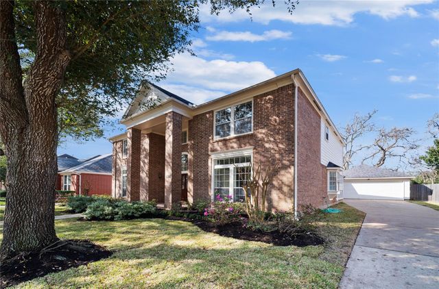 2106 Westshore Drive, Missouri City, TX 77459