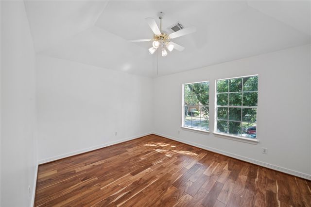 2106 Westshore Drive, Missouri City, TX 77459