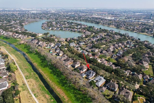 2106 Westshore Drive, Missouri City, TX 77459