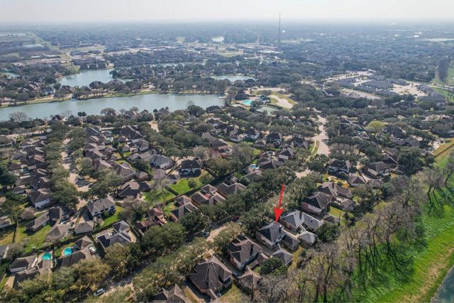 2106 Westshore Drive, Missouri City, TX 77459