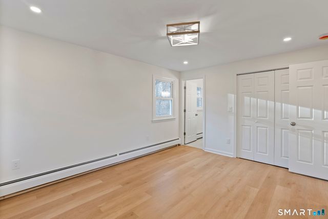 417 Buttonball Lane, Glastonbury, CT 06033