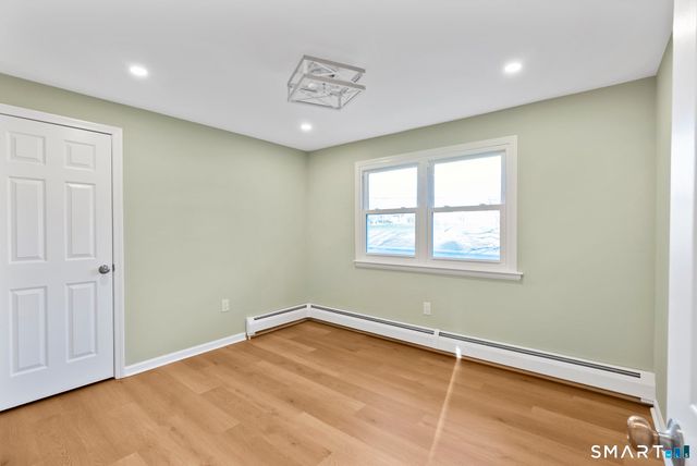 417 Buttonball Lane, Glastonbury, CT 06033