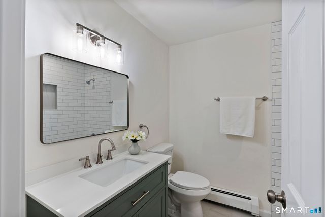 417 Buttonball Lane, Glastonbury, CT 06033