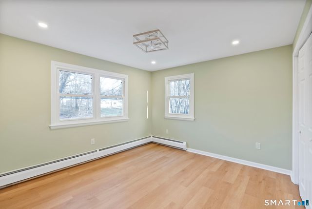 417 Buttonball Lane, Glastonbury, CT 06033