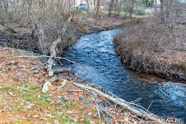 417 Buttonball Lane, Glastonbury, CT 06033