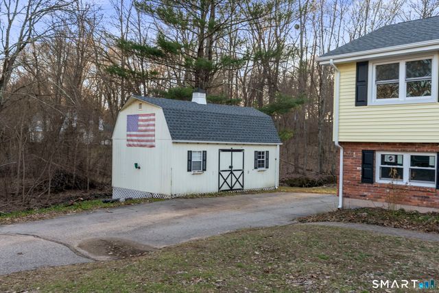 417 Buttonball Lane, Glastonbury, CT 06033