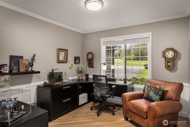 18604 215th Way NE, Woodinville, WA 98077