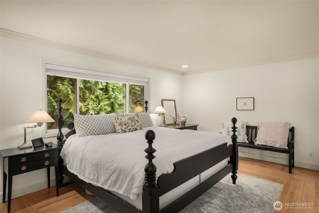 18604 215th Way NE, Woodinville, WA 98077