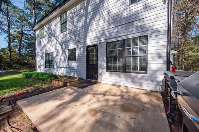 1453 Solomon Drive, Winder, GA 30680