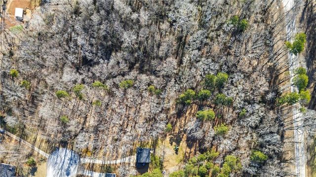 1453 Solomon Drive, Winder, GA 30680