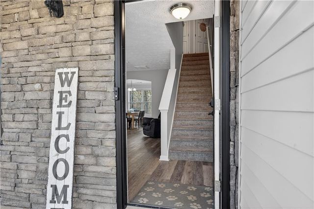 1453 Solomon Drive, Winder, GA 30680