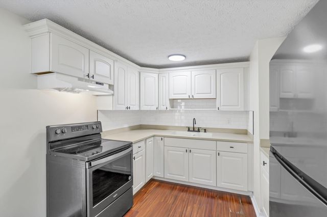 435 Carolann Avenue, Columbus, OH 43207