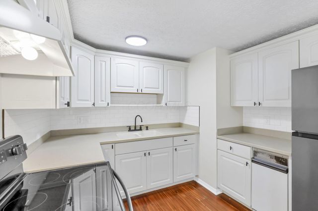 435 Carolann Avenue, Columbus, OH 43207