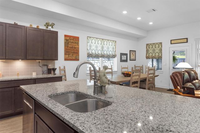 954 Golden Willow Lane, Conroe, TX 77304