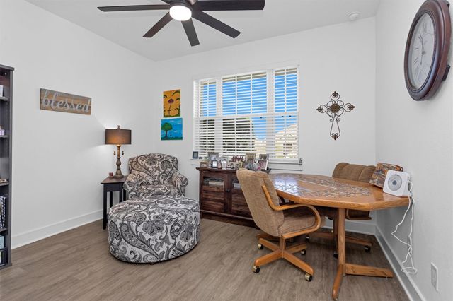 954 Golden Willow Lane, Conroe, TX 77304