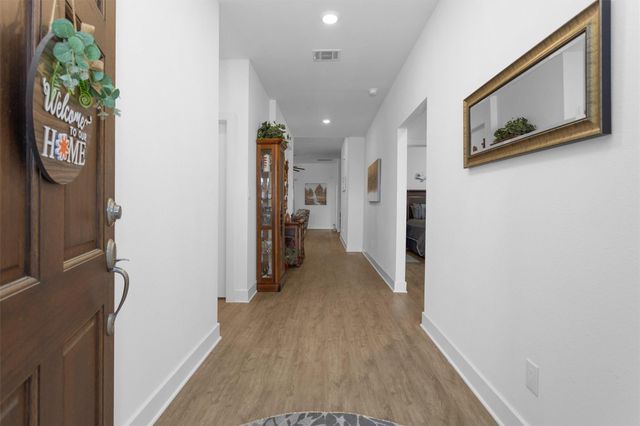 954 Golden Willow Lane, Conroe, TX 77304