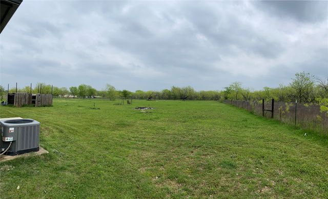 5017 SW County Road 2404, Wortham, TX 76693