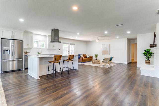 11750 Featherbrook Drive, Dallas, TX 75228