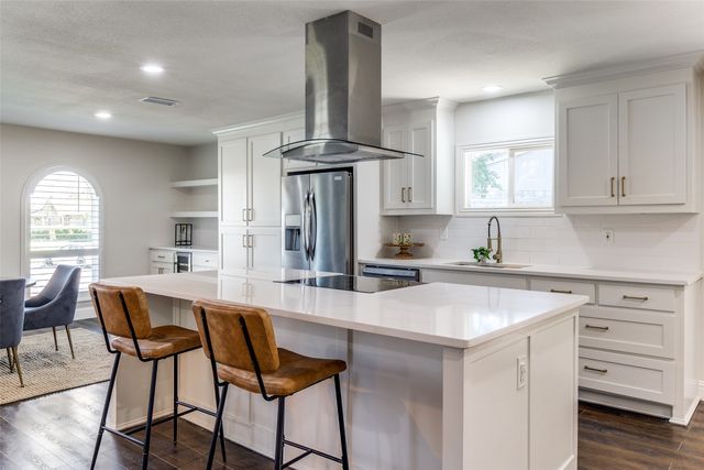 11750 Featherbrook Drive, Dallas, TX 75228