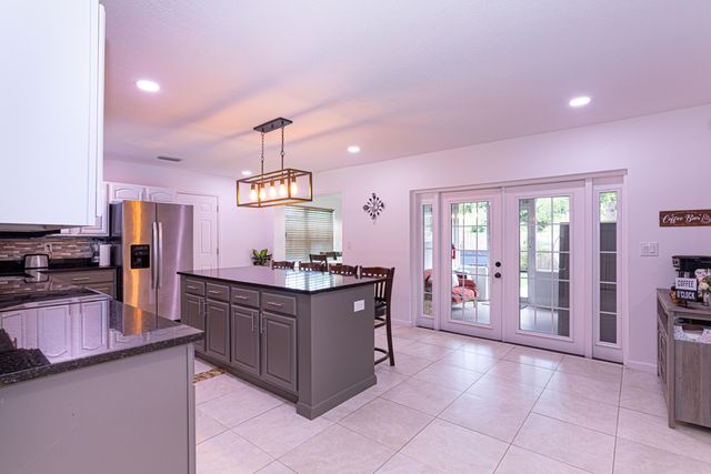 5756 Orchard Way, West Palm Beach, FL 33417