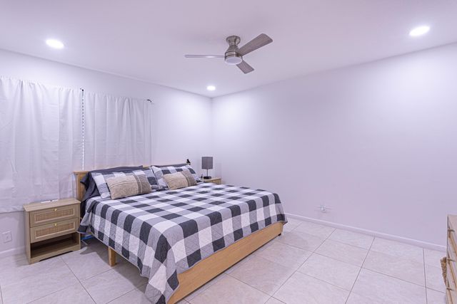 5756 Orchard Way, West Palm Beach, FL 33417