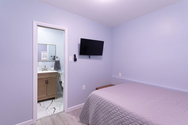 5756 Orchard Way, West Palm Beach, FL 33417