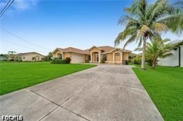 621 NW 37th AVE, Cape Coral, FL 33993