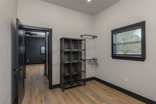 2015 Dobbs Valley Road, Mineral Wells, TX 76067