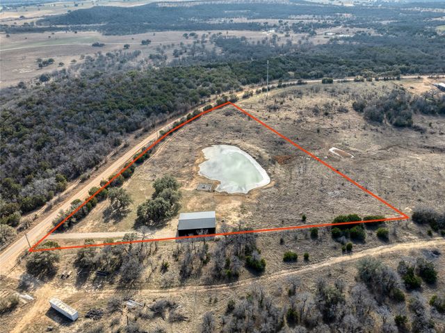 2015 Dobbs Valley Road, Mineral Wells, TX 76067