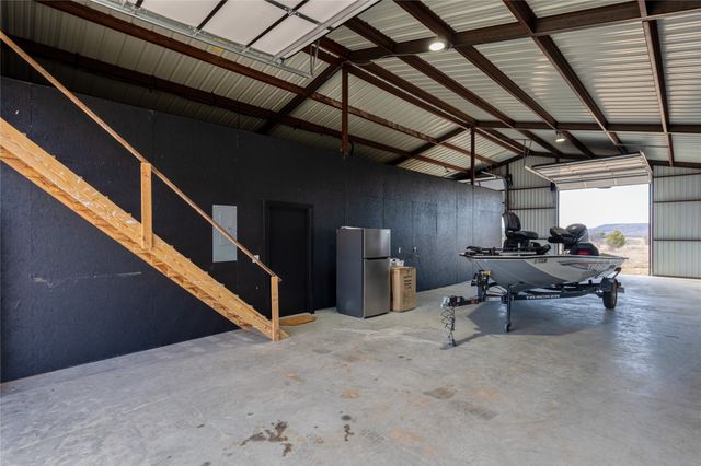 2015 Dobbs Valley Road, Mineral Wells, TX 76067