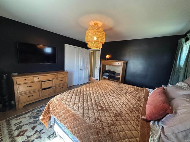 1014 W Alto Road, Kokomo, IN 46902