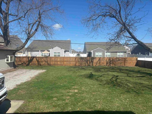 1014 W Alto Road, Kokomo, IN 46902