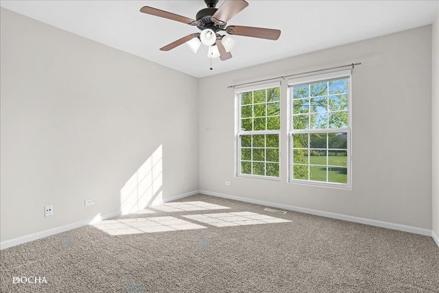 25004 W Prairie Grove Drive, Plainfield, IL 60585