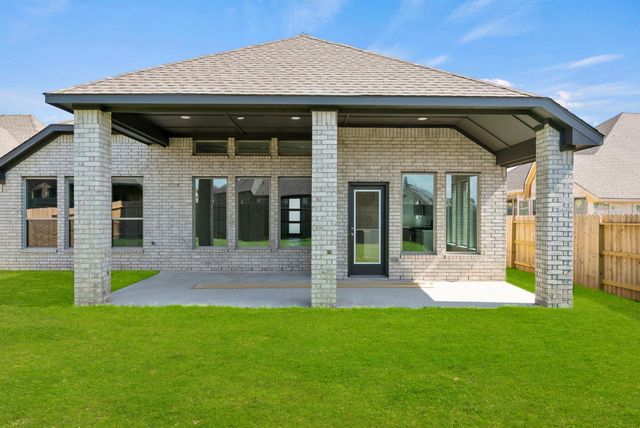 28813 Crockett Gardens Drive, New Caney, TX 77357