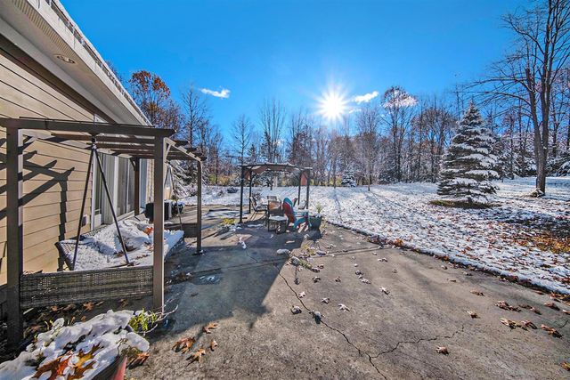 6820 Bowerman Road, Horton, MI 49246