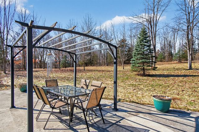 6820 Bowerman Road, Horton, MI 49246