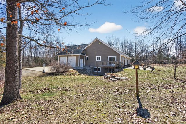 6820 Bowerman Road, Horton, MI 49246