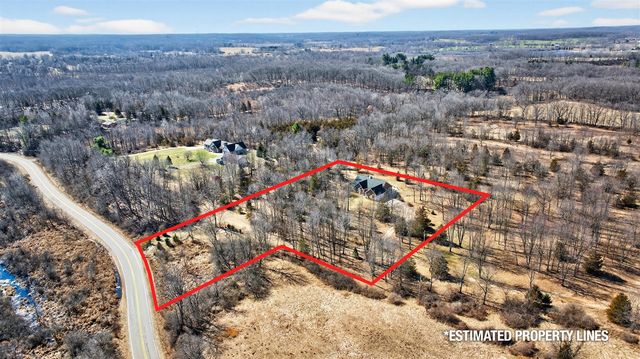 6820 Bowerman Road, Horton, MI 49246