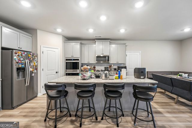 415 Traditions Lane, Hampton, GA 30228