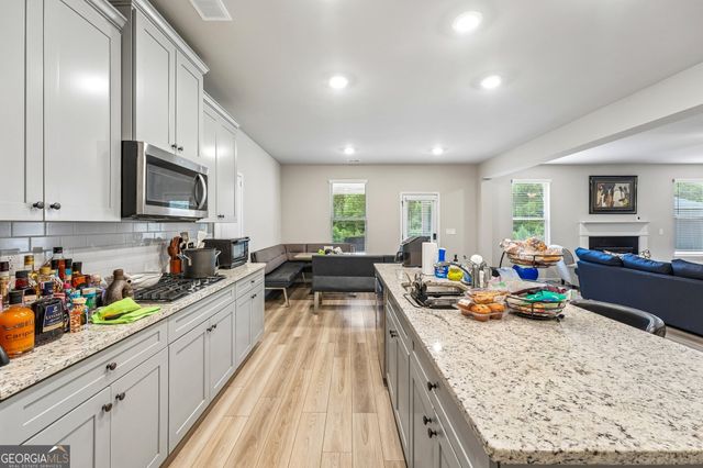 415 Traditions Lane, Hampton, GA 30228
