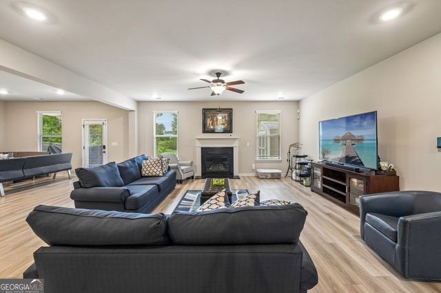 415 Traditions Lane, Hampton, GA 30228